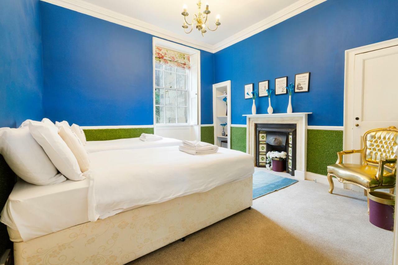 The Wonderland Townhouse - Alice In Wonderland 7Bdr Home Bath Exteriör bild